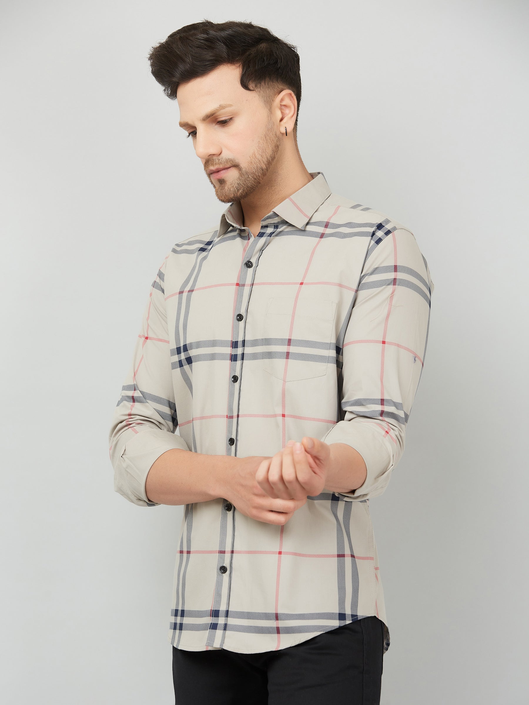 Louis Monarch Men Regular Fit Checked Grey Spread Collar Casual Shirt